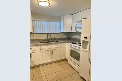 2201 NE 135th Ln, Unit #2201, North Miami Beach, FL 33181 - Photo 6