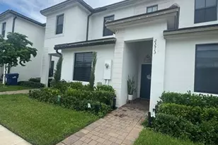 23513 SW 127th Pl, Homestead, FL 33032 - Photo 2