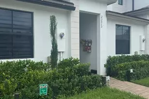 23513 SW 127th Pl, Homestead, FL 33032 - Photo 4