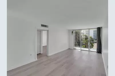 301  Croton Ave, Unit #302, Lantana, FL 33462 - Photo 14