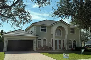 16566 N Mariposa Circle, Fort Lauderdale, FL 33331 - Photo 2