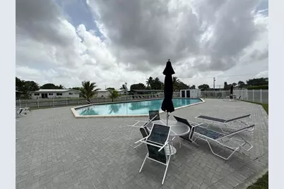 8405 NW 61st St, Unit #D315, Tamarac, FL 33321 - Photo 24