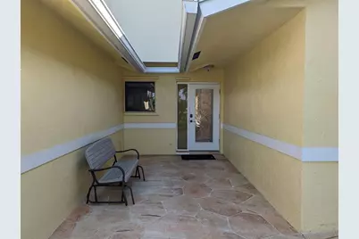 707 SE 3rd Ave, Dania Beach, FL 33004 - Photo 4