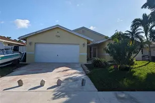 707 SE 3rd Ave, Dania Beach, FL 33004 - Photo 2