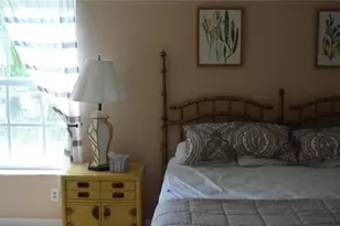 9000 Jacaranda Ln, Plantation, FL 33324 - Photo 10