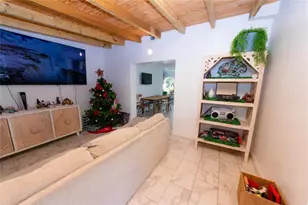 425 NW 122nd St, North Miami, FL 33168 - Photo 16