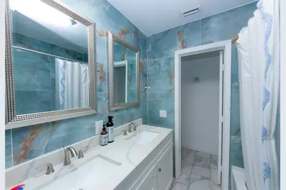 425 NW 122nd St, North Miami, FL 33168 - Photo 8