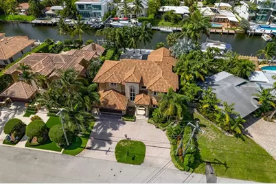 2626  Barcelona Dr, Fort Lauderdale, FL 33301 - Photo 4