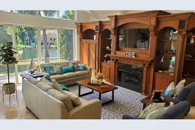 2626  Barcelona Dr, Fort Lauderdale, FL 33301 - Photo 8