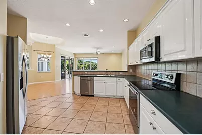 4181 SW 141st Ave, Davie, FL 33330 - Photo 10