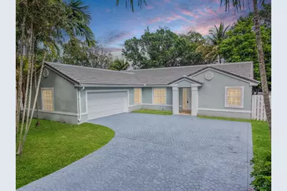 1811 SW 124th Way, Miramar, FL 33027 - Photo 1