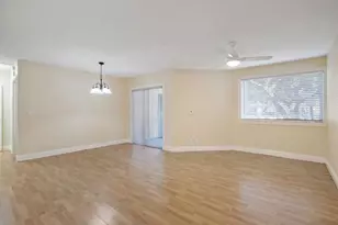 9899 Westview Dr, Coral Springs, FL 33076 - Photo 8