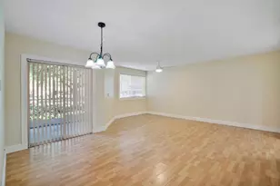 9899 Westview Dr, Coral Springs, FL 33076 - Photo 10