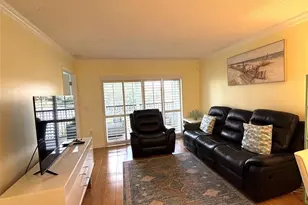 2236 N Cypress Bend Dr, Pompano Beach, FL 33069 - Photo 12