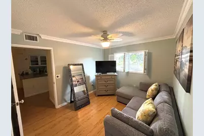 2236 N Cypress Bend Dr, Unit #304, Pompano Beach, FL 33069 - Photo 14