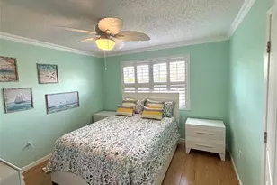 2236 N Cypress Bend Dr, Pompano Beach, FL 33069 - Photo 2