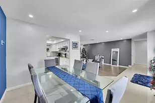 300 W Kathy Ln, Margate, FL 33068 - Photo 4