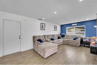 300 W Kathy Ln, Margate, FL 33068 - Photo 16
