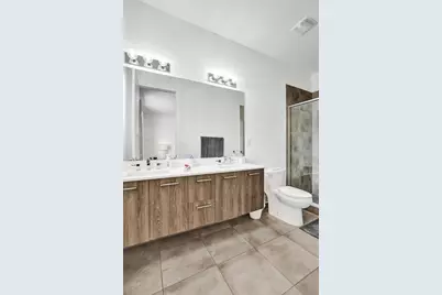 480 NE 35th Ct, Unit #2, Oakland Park, FL 33334 - Photo 16