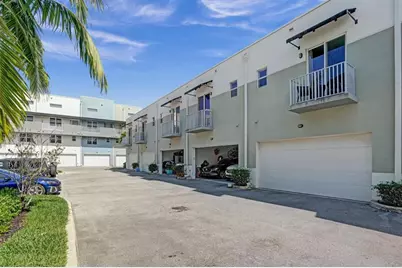 480 NE 35th Ct, Unit #2, Oakland Park, FL 33334 - Photo 1