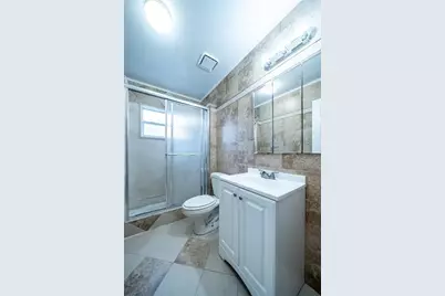 820 SW 55th Ave, Margate, FL 33068 - Photo 8