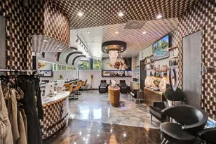 1900 N Bayshore Dr, Miami, FL 33132 - Photo 58