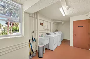 121 SE 3rd Ave, Dania Beach, FL 33004 - Photo 24