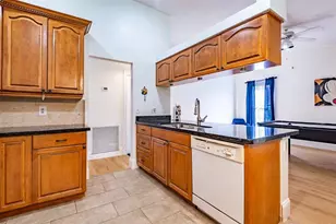 2484 NW 88th Terrace, Coral Springs, FL 33065 - Photo 16