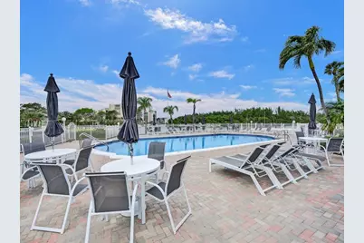 105 NE 19th Ave, Unit #352, Deerfield Beach, FL 33441 - Photo 8