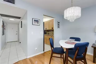 12900 SW 13th St, Pembroke Pines, FL 33027 - Photo 10