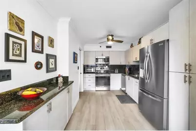 7178  Promenade Dr, Unit #202, Boca Raton, FL 33433 - Photo 4