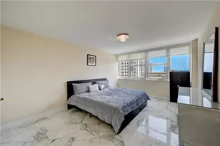 2030 S Ocean Dr, Hallandale Beach, FL 33009 - Photo 18