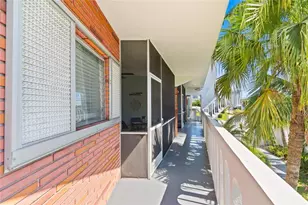 161 NE 10th Ave, Hallandale Beach, FL 33009 - Photo 26