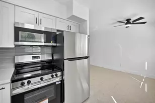 1821 Middle River Dr, Fort Lauderdale, FL 33305 - Photo 2