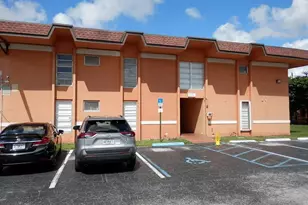 9459 SW 76th St, Miami, FL 33173 - Photo 2