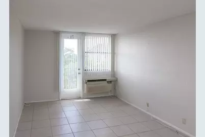 2701  Riverside Dr, Unit #506, Coral Springs, FL 33065 - Photo 6