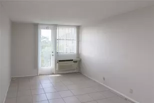 2701 Riverside Dr, Coral Springs, FL 33065 - Photo 6