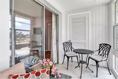 32  Pine Arbor Lane, Unit #205, Vero Beach, FL 32967 - Photo 14