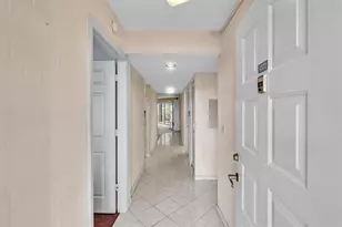 7377 Granville Dr, Fort Lauderdale, FL 33321 - Photo 4