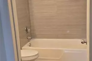 8000 S Colony Cir, Tamarac, FL 33321 - Photo 10