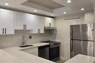 8000 S Colony Cir, Tamarac, FL 33321 - Photo 2