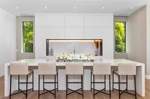 68 Isla Bahia Dr, Fort Lauderdale, FL 33316 - Photo 22