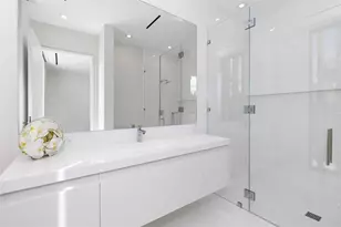 68 Isla Bahia Dr, Fort Lauderdale, FL 33316 - Photo 64