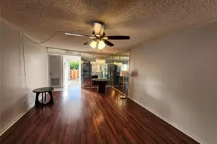 9661 Sunrise Lakes Blvd, Sunrise, FL 33322 - Photo 6