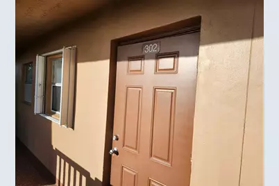 9661  Sunrise Lakes Blvd, Unit #302, Sunrise, FL 33322 - Photo 4