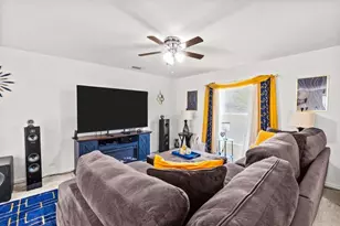 973 NW Bayshore Blvd, Port Saint Lucie, FL 34983 - Photo 8