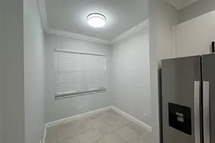 3318 Lakeside Dr, Davie, FL 33328 - Photo 6