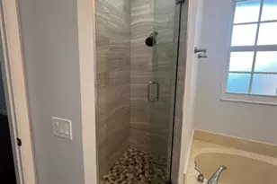 3318 Lakeside Dr, Davie, FL 33328 - Photo 16