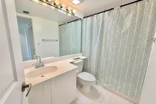 9587 Weldon Cir, Tamarac, FL 33321 - Photo 34