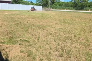 8565 90th Ave, Vero Beach, FL 32967 - Photo 2